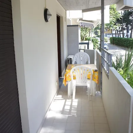 Cond Mimosa Sabbiadoro Lejlighed Lignano Sabbiadoro